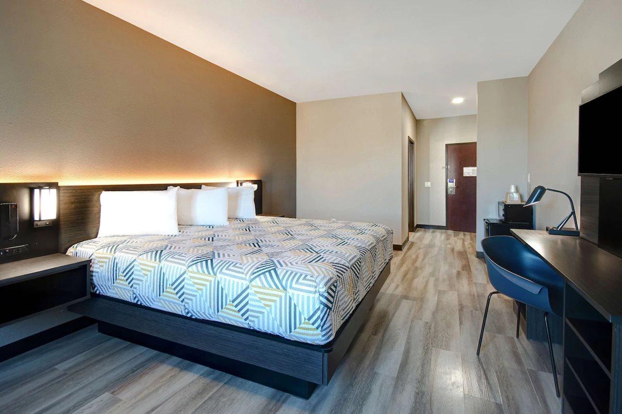 Comfort Suites Fort Worth South エクステリア 写真